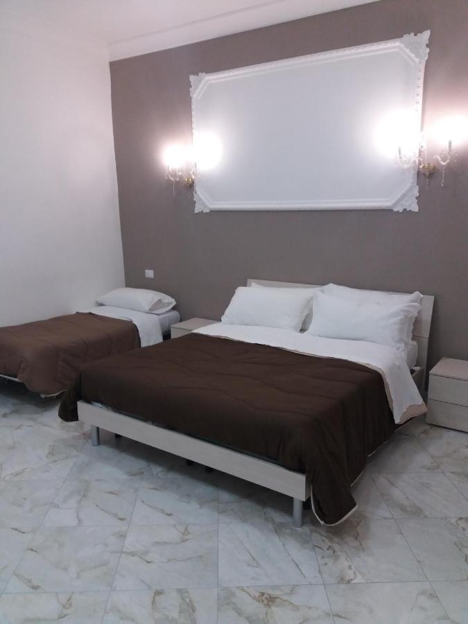 B&Bhotel Emmanuel Napoli Dış mekan fotoğraf